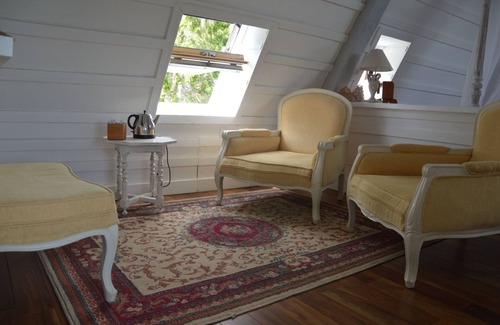 Cleres House | Guest Rated 9.6: La Grange Des Marettes with Spa & Breakfast