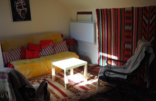 Alluyes Bed & Breakfast | Cozy La Grange: Oceanfront Escape with Top Amenities