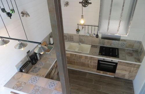 Montlouis-sur-Loire House | Oceanfront Retreat at LA GRANGE: Rated 9.3 by Guests