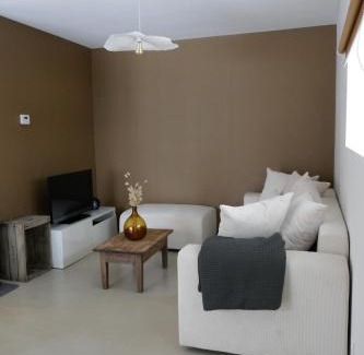 Saint-Just-pres-Brioude House | Cozy La Grange Gîte with Ocean View for Families