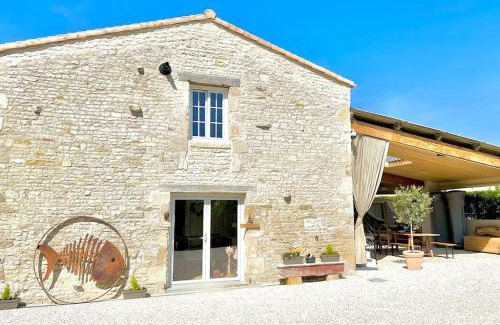 Saint-Medard-d'Aunis House | Relaxing Retreat at La Grange - Gîte de Prestige, La Rochelle