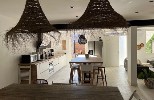 Gruissan House | Family-Friendly Fun at La Gruissanaise Hotel Retreat