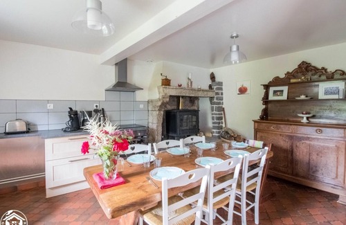 Bort-l'Etang House | Family-Friendly Retreat at La Guillaumière in Bort-l'Étang