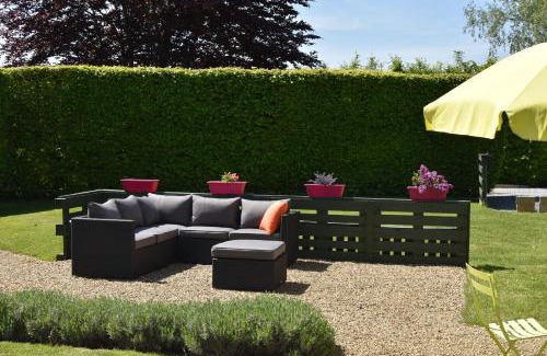 Haut-Bois Bed & Breakfast | Top-Rated La Haie Bolaine with Family-Friendly Amenities