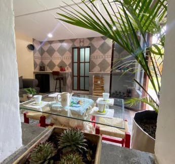 San Lorenzo House | Inviting La Huerta de Don Felipe: Pet-Friendly Escape