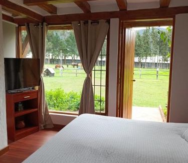 Tabio Bed & Breakfast | Pet-Friendly Retreat at La Isabela Estancia Ecuestre