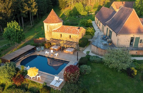 Le Buisson-de-Cadouin House | La Jolie Vie - Le Nid: a little corner of paradise for two in a pigeon house!