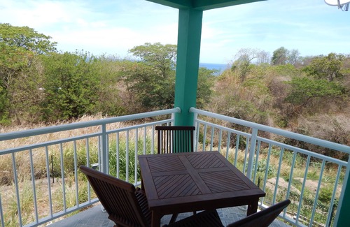 Saint-Pierre Apartment | Cozy La Kay Dédé Apartment with Ocean View & Mountain Access