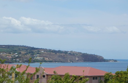 Saint-Pierre Apartment | Cozy La Kay Dédé Apartment with Ocean View & Mountain Access