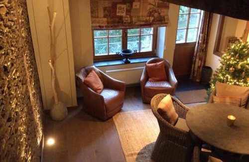 Bouillon House | Discover La Légende: A Gem in a Picturesque Locale