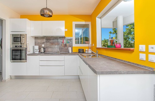 Trois-Ilets Apartment | Relaxing Oceanfront Apartment with Air-Conditioned Bedrooms