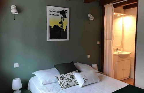 Saint-Denis-de-Mailloc House | Kid-Friendly Retreat at La Laiterie Normande - Rated 8.7/10