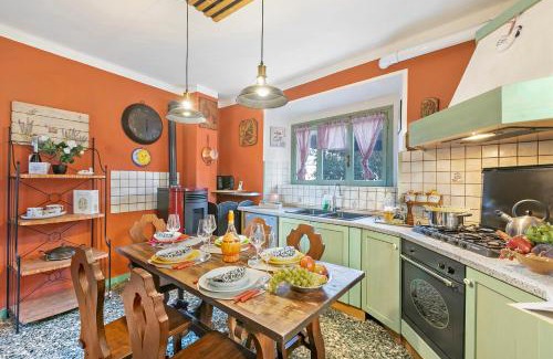 Gignese Apartment | Relaxing Retreat at La Lanterna with Pool Access