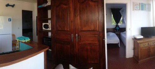 Les Anses-d'Arlets House | Experience Oceanfront Bliss at La Limeña Hotel