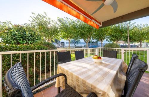 Cambrils Apartment | La llosa beach apartment -1er Linea