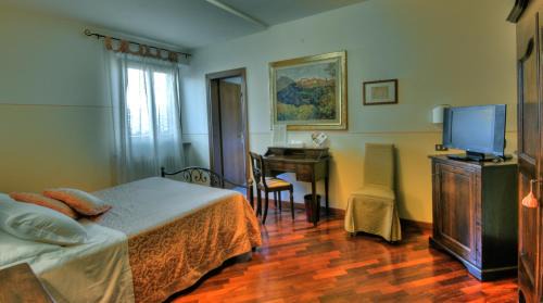 Montone Hotel | Pet-Friendly Retreat at La Locanda Del Capitano, Rated 9/10