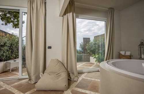 Marino Hotel | Relax at La Locanda del Pontefice with Spa and Family Amenities