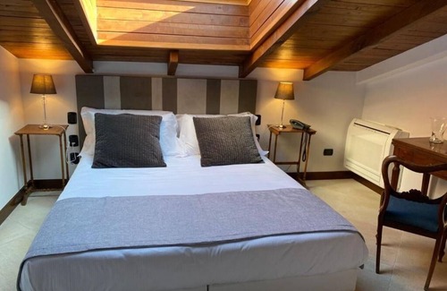 Marino Hotel | Relax at La Locanda del Pontefice with Spa and Family Amenities