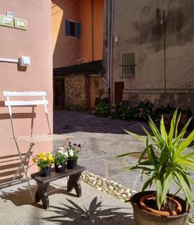 Guardabosone House | Comfortable Retreat at La Locanda di Campagna, Guardabosone