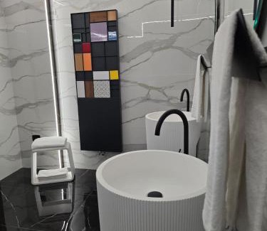 Castelmezzano Hotel | Experience Comfort at La Locanda di Castromediano Hotel