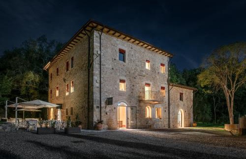 Bagni di Petriolo Hotel | Pet-Friendly Retreat at La Locanda di Petriolo with Spa