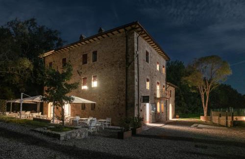 Bagni di Petriolo Hotel | Pet-Friendly Retreat at La Locanda di Petriolo with Spa