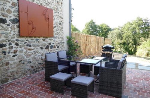 Saint-Mars-la-Reorthe Apartment | Discover La Loge Bertine: Child-Friendly & Guest Rated 9.8