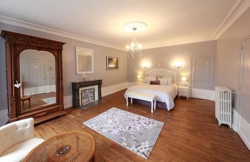 Latille Bed & Breakfast | Discover La Loge des Fées: Family-Friendly with Breakfast