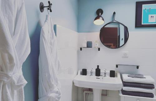 Fontcouverte House | SoCosy Oceanfront Retreat at La Loge du Grand Cèdre