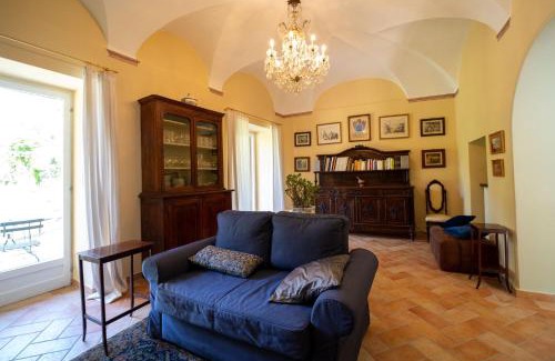 Cannero Riviera Apartment | Discover La Loggia dei Frati - Child-Friendly Retreat