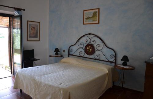 Quercegrossa House | Relaxing Oceanfront Retreat at La Loggia - Adults Only