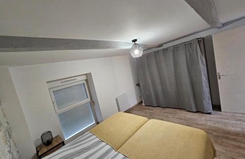 Vinay Apartment | Pet-Friendly Escape at La Longère de Vin'Ay - Rated 9/10