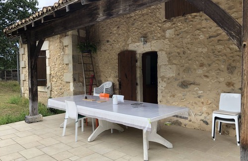 Sourzac House | Relaxing Retreat: La Longère en Périgord with Pool