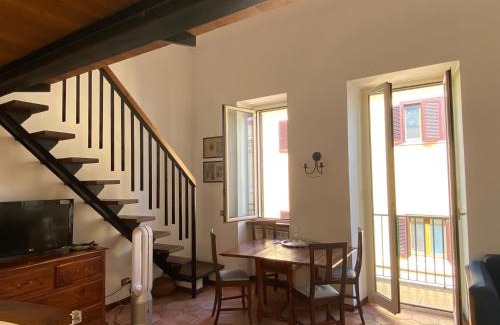 Castel Gandolfo Apartment | Experience La luce del borgo: Pet-Friendly Retreat with High Ratings