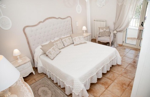 Centro Storico Apartment | Oceanfront Escape at La Luce nel Pozzo - Rated 9.9/10!