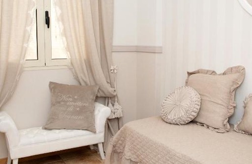 Centro Storico Apartment | Oceanfront Escape at La Luce nel Pozzo - Rated 9.9/10!