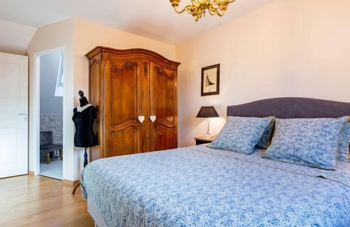 Bretteville-sur-Ay House | Unforgettable Oceanfront Stay at La Lucerie by Interhome
