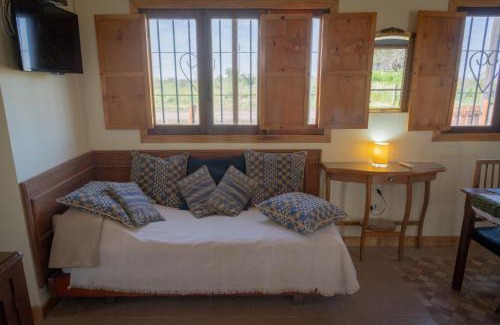 Partido de Capitan Sarmiento House | Comfortable Stay at La Luisa with Family-Friendly Amenities