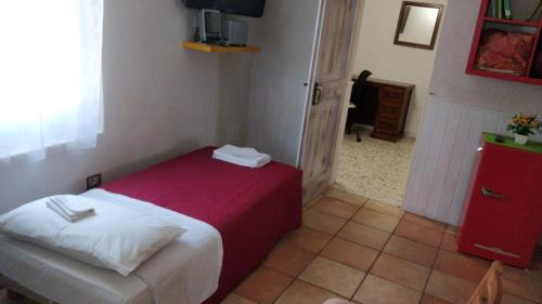 Fano Bed & Breakfast | Discover La Luna nel Parco: Oceanfront Escape with Pool