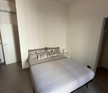 Bronte Apartment | La Lupa