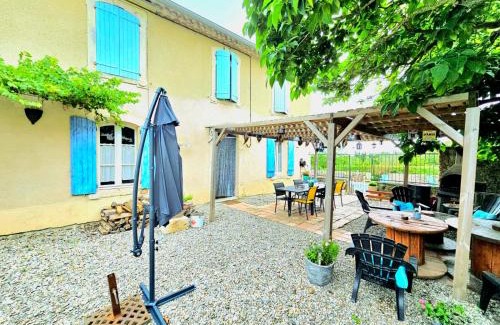 Alairac Bed & Breakfast | Oceanfront Escape at La Médéenne with Pool Access