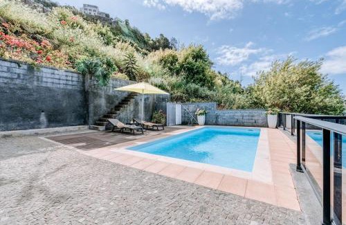 Tabua House | Experience La Madérene with Pool and Ocean Views in Madeira