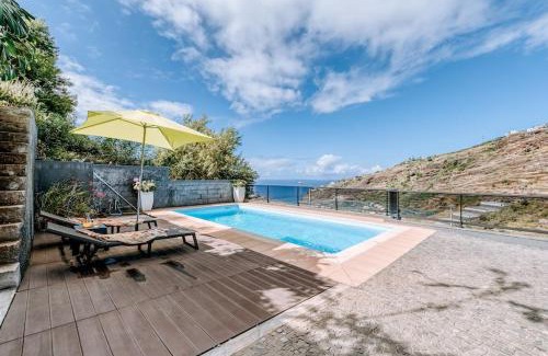 Tabua House | Experience La Madérene with Pool and Ocean Views in Madeira