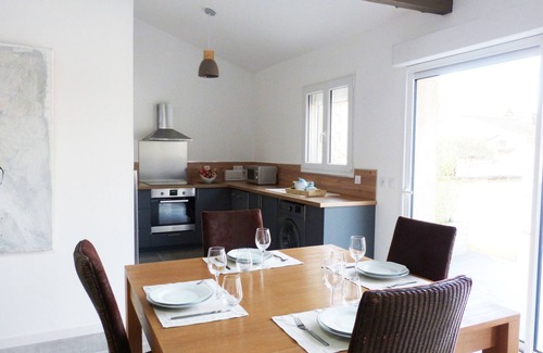 Cabannes House | Unforgettable Stays at LA Magdeleine with Ocean Views