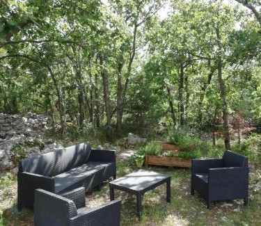 Sault House | Exceptional Oceanfront Stay at LA MAGUETTE - 9.4/10 Rating