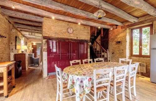 Saint-Aubin-de-Nabirat House | La Maison Hermitage: Serene Retreat with Private Pool