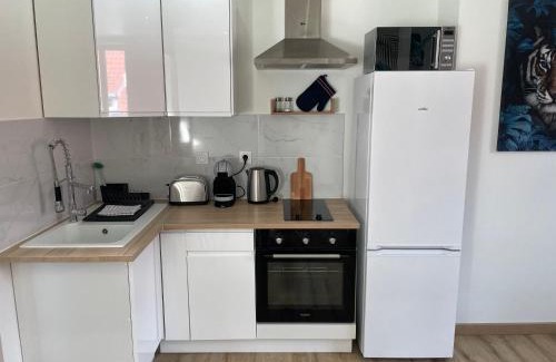 Lens Apartment | Cozy La Maison 19 Studio Near Louvre Lens - Family Friendly