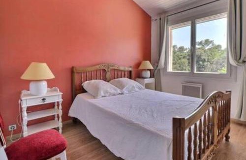 Gareoult Villa | Relax at La Maison Bleue with Pool and Family-Friendly Vibes