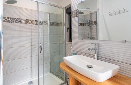 Yport House | Family-Friendly Retreat at La Maison d’Albâtre, 4 Stars