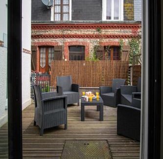 Yport House | Family-Friendly Retreat at La Maison d’Albâtre, 4 Stars